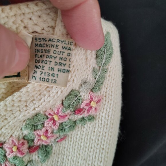 LLBean Sweater - Picture 3 of 3